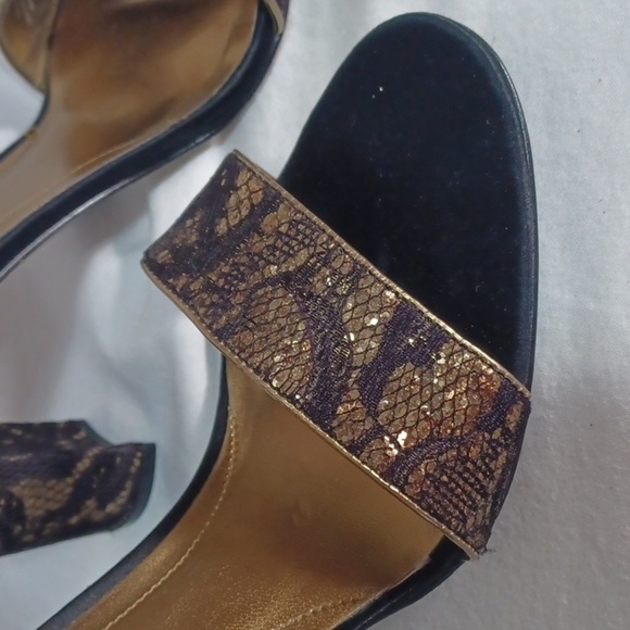MARC FISHER 4 IN . HEELS 👠 EVENING WEAR BLACK AND GOLD - Picture 2 of 5